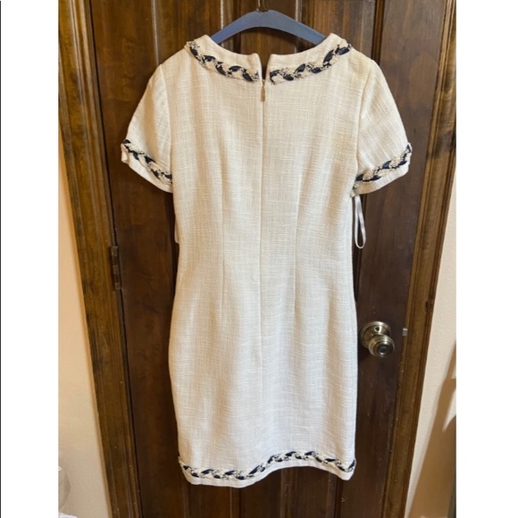 Karl Lagerfeld White Tweed dress - Picture 3 of 5
